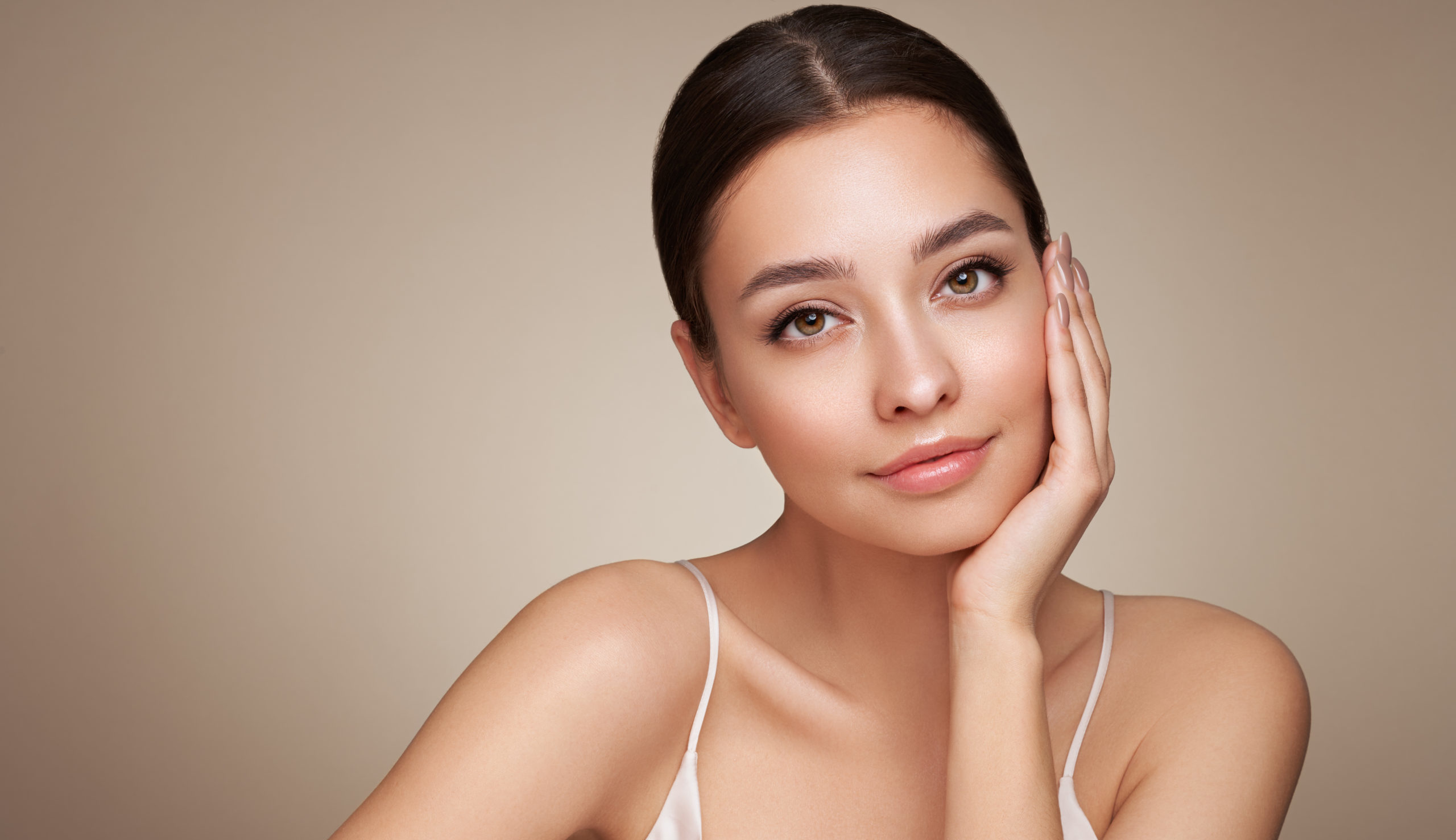 Dermale Filler bei Aesthetic First